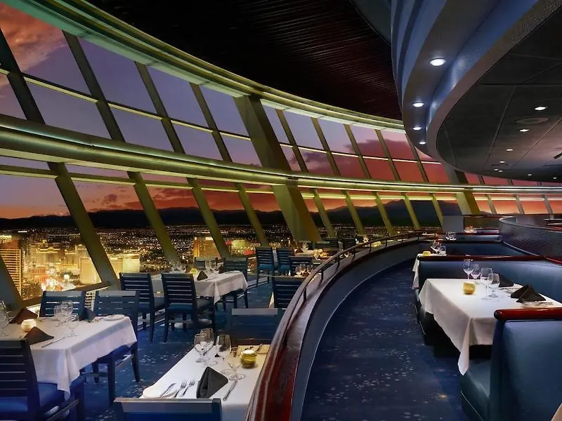 Essential Hotel By Stratosphere-1