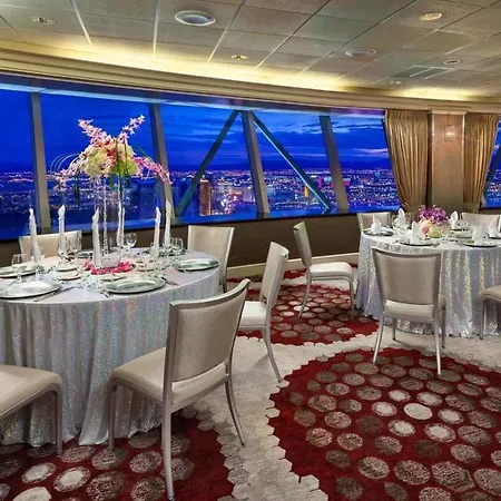 Essential Hotel By Stratosphere-2